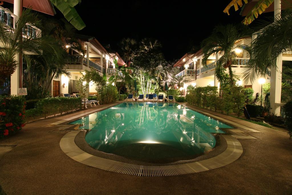 Ya Nui Resort Rawai Exterior foto