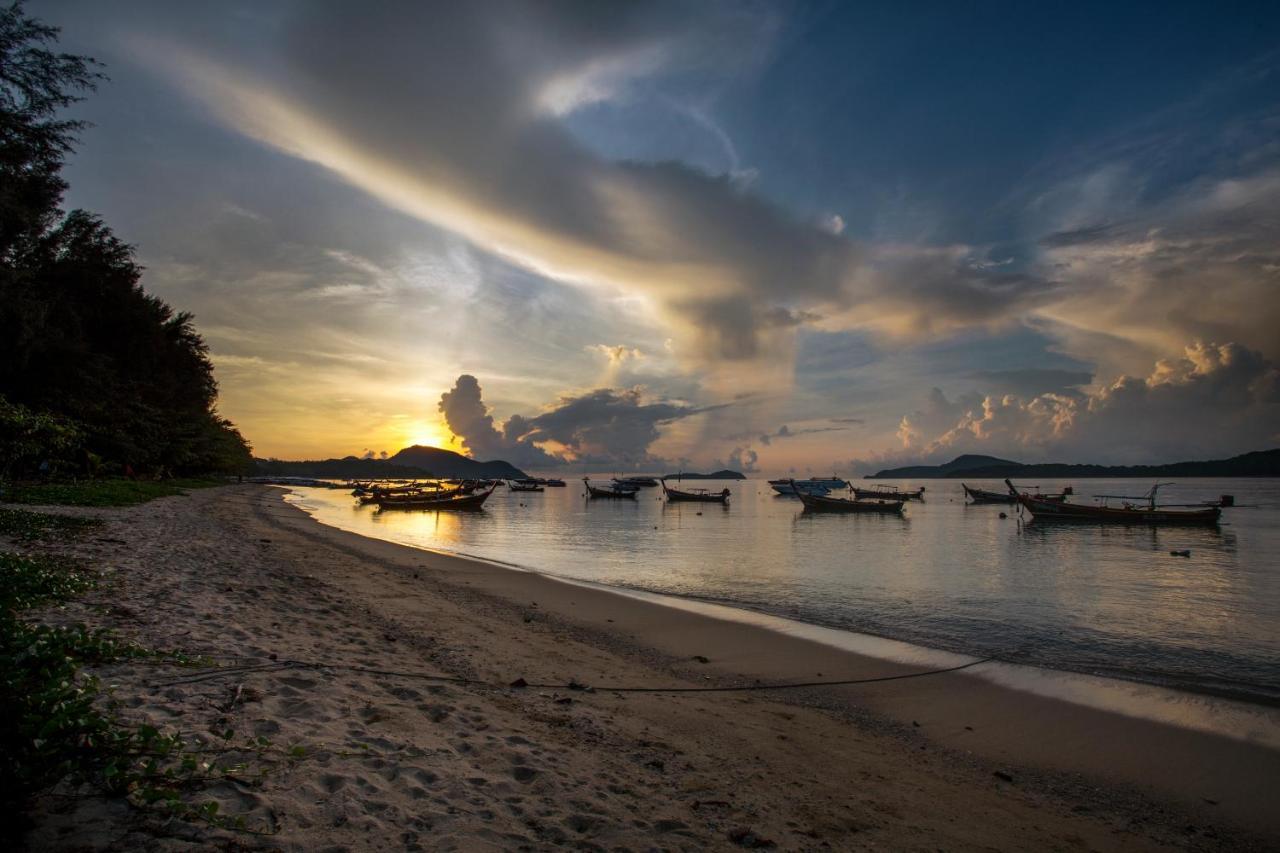 Ya Nui Resort Rawai Exterior foto